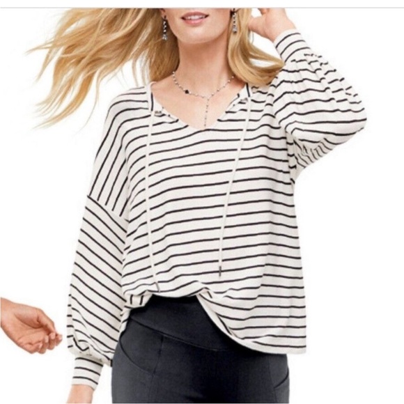 CAbi 5746 Relax Game Day Striped Long Sleeve Top Sweatshirt Black White Large - Picture 2 of 15